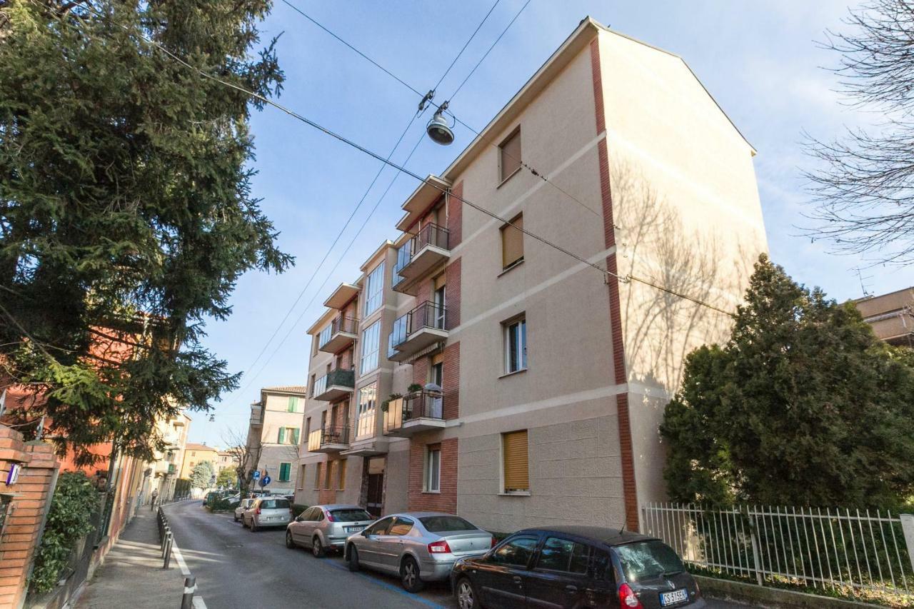 Family 3 Apartment Bologna Exterior photo